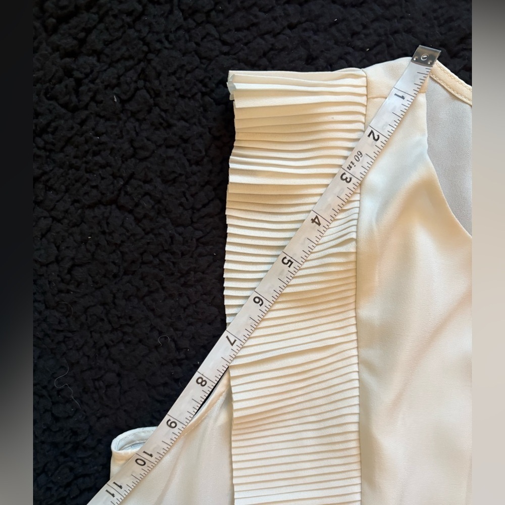 Banana Republic Ivory Ruffle Trim Blouse - Picture 5 of 9